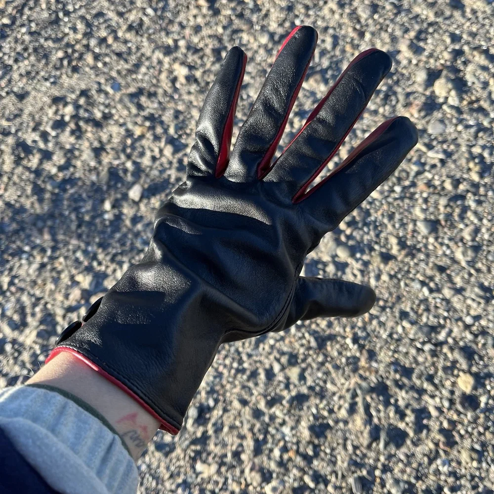 Ralph Lauren Black Leather Gloves Red Trim Button Detail Women One Size